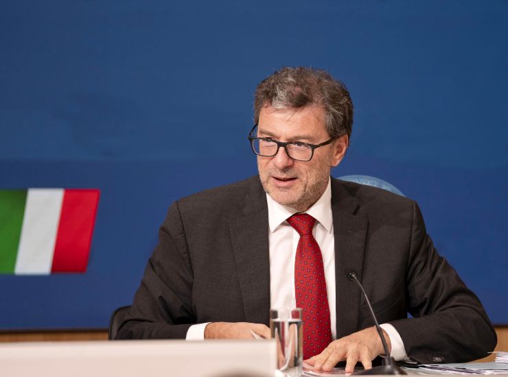 Giorgetti manovra audizione