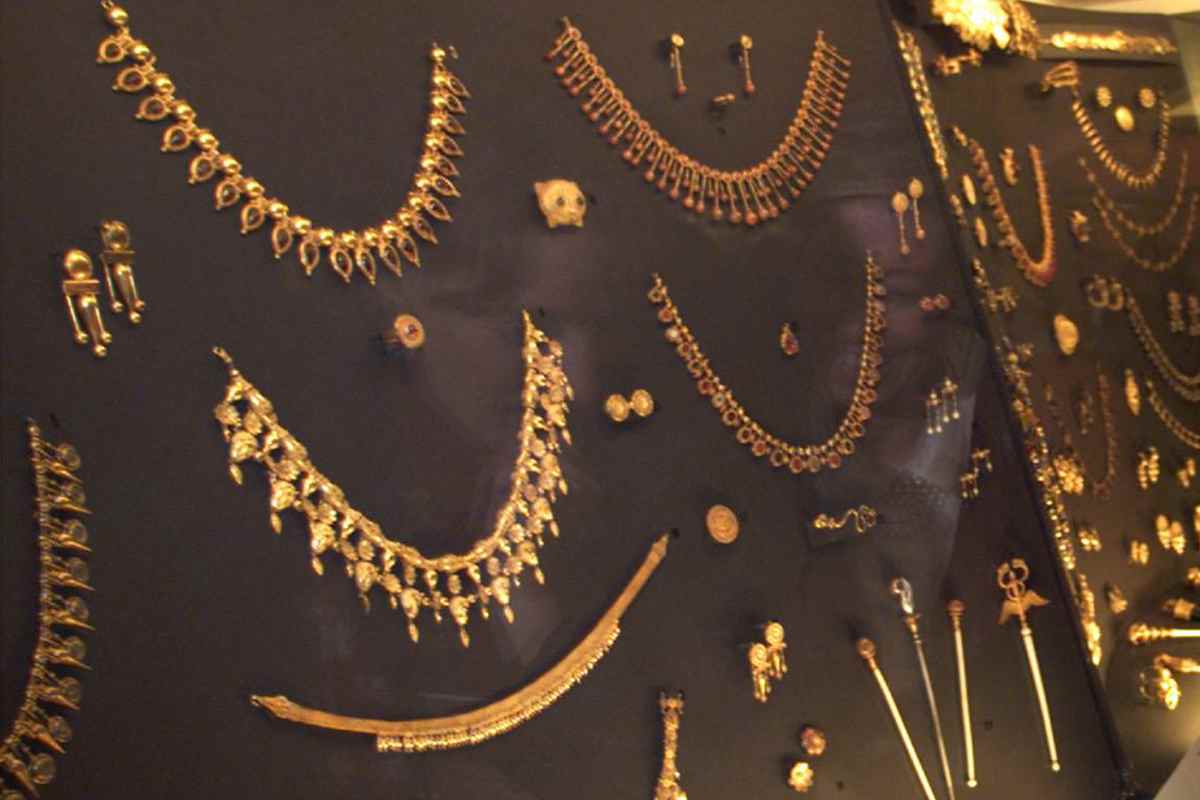Arrestati ladri di gioielli