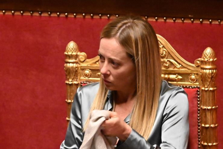 La premier sbotta