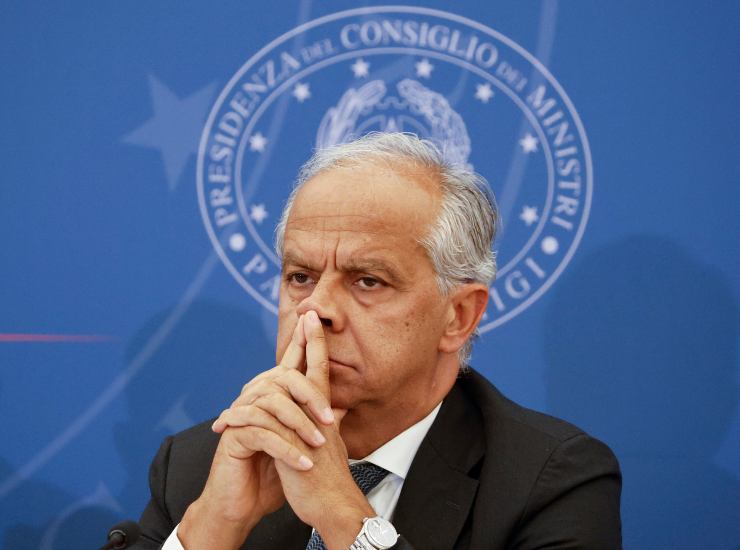Intervista Piantedosi Avvenire