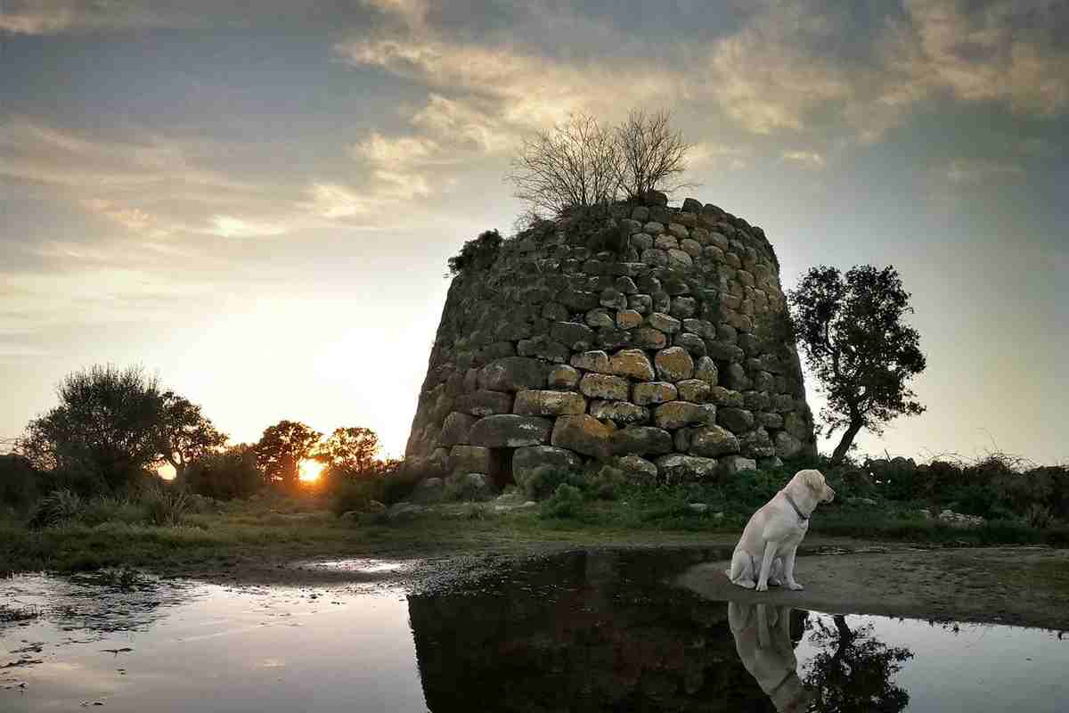 Sardegna, Nuraghi e Pil