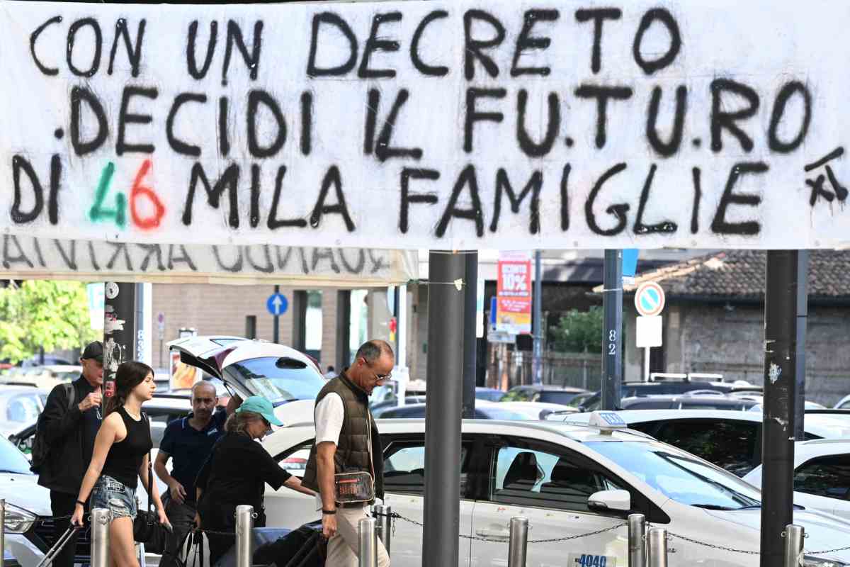 Sciopero taxi, Romano (Usb) a Notizie.com: "No ad altre licenze, ma rendere più efficienti i trasporti"