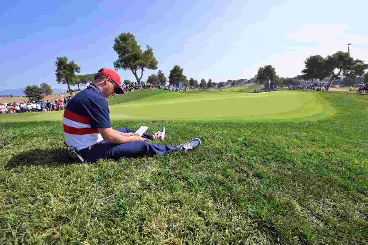 Zach Johnson durante l'ultima giornata di Ryder Cup