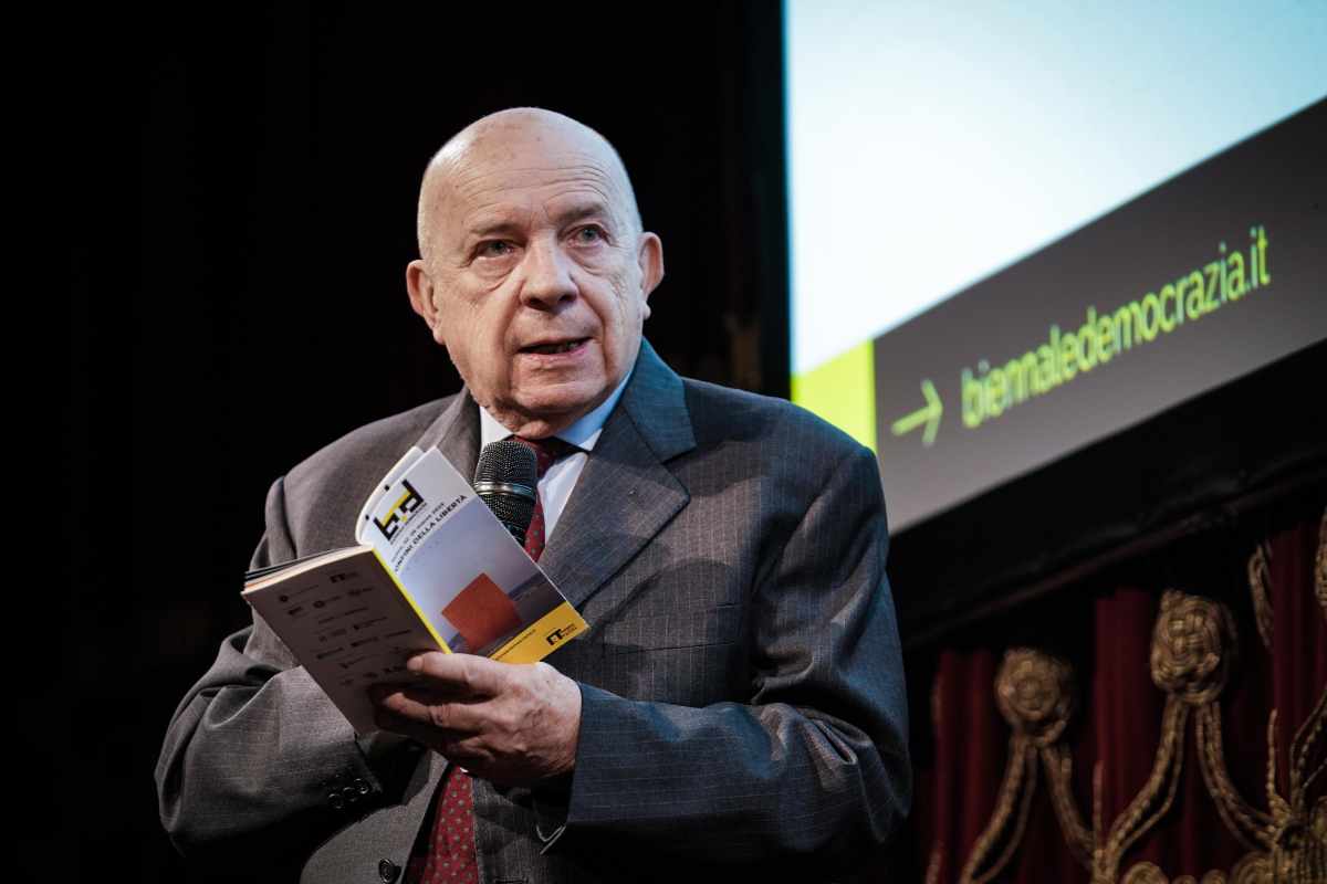 Zagrebelsky intervista 'La Stampa' caso Apostolico