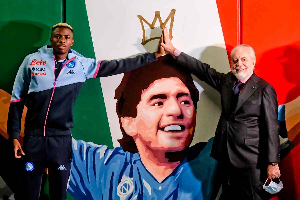 Osimhen difende la gente di Napoli, ma ignora il Napoli e Adl: la situazione Osimhen difende la gente di Napoli, ma ignora il Napoli e Adl: la situazione