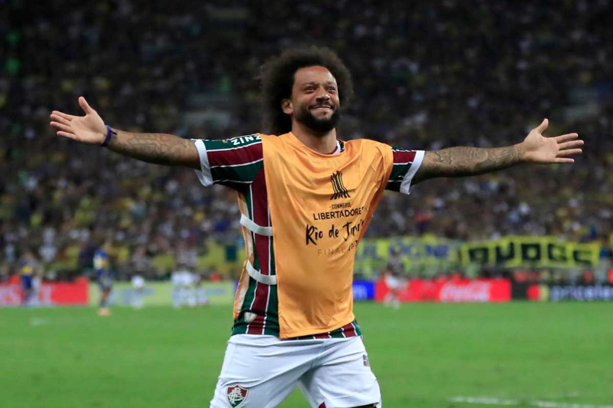 Marcelo con la maglia del Fluminense