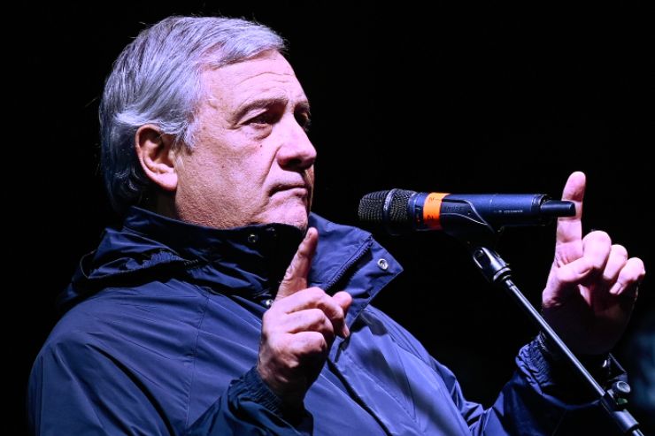Italia esce ufficialmente da via della seta cinese