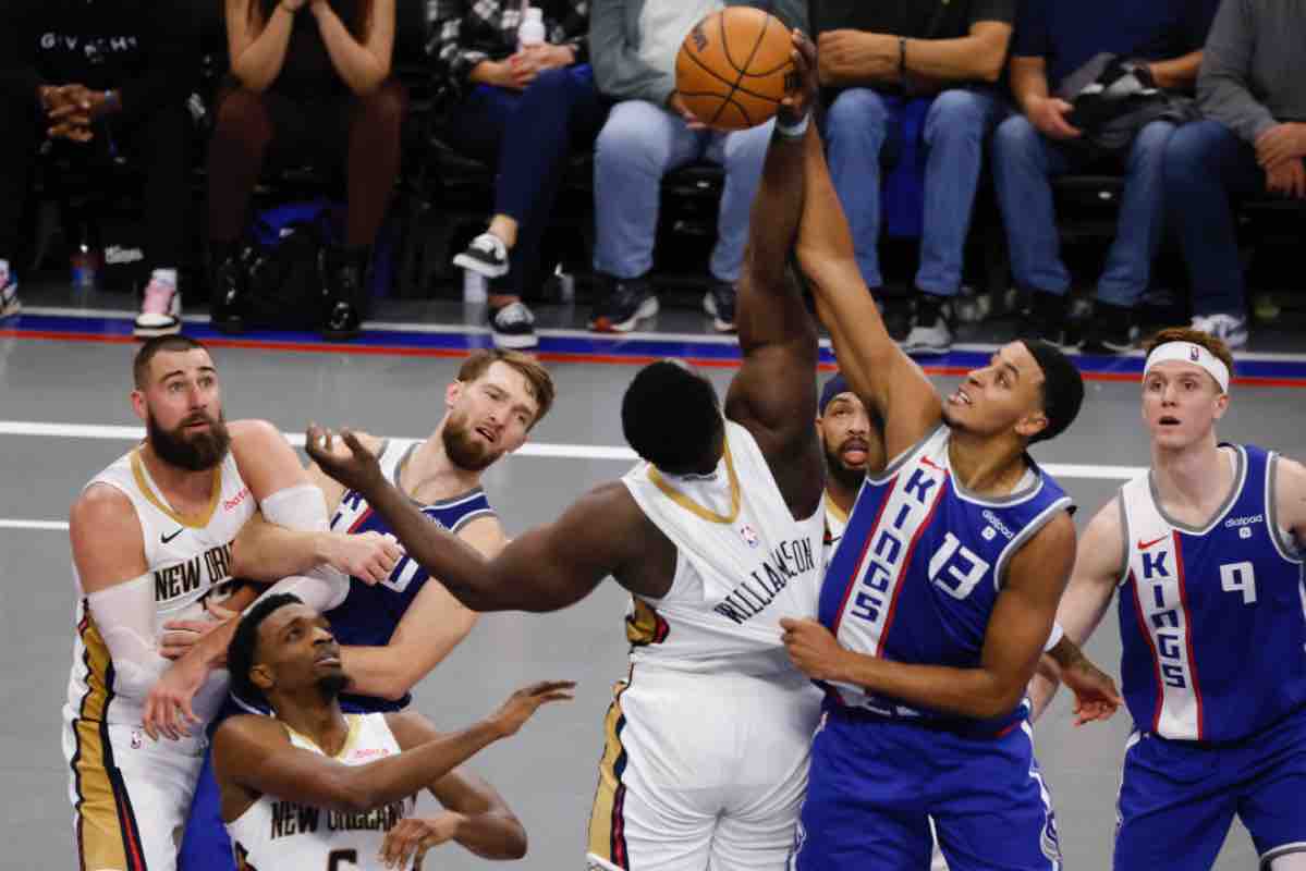 Tifoso muore sugli spalti durante Kings - Pelicans