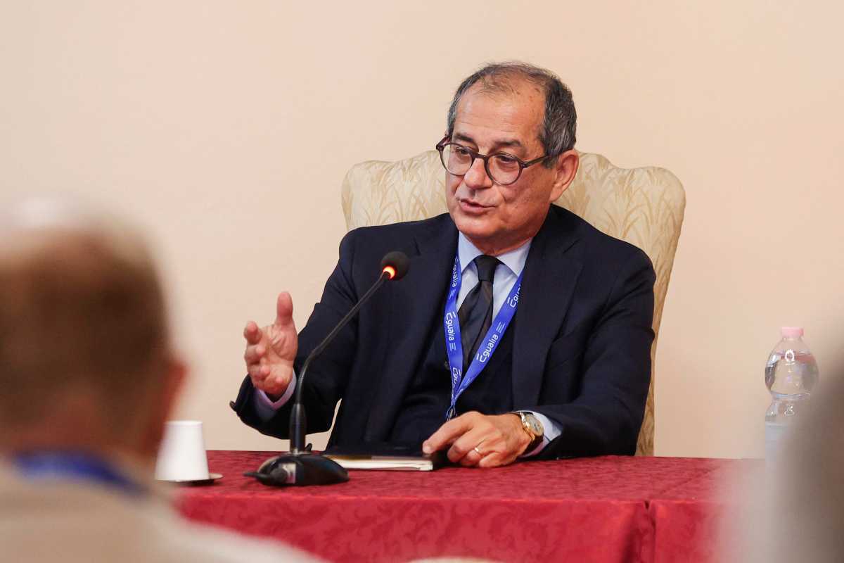 Tria intervista economica