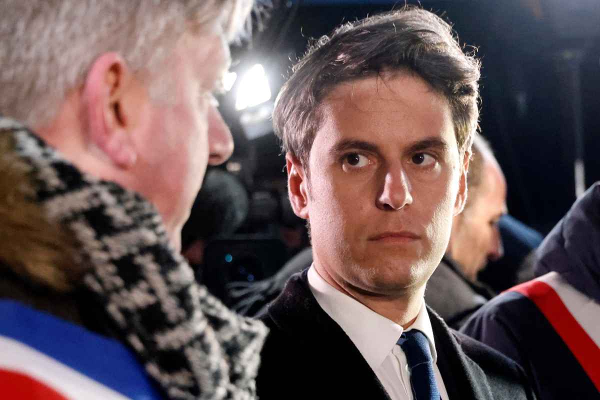 Formato il nuovo governo francese