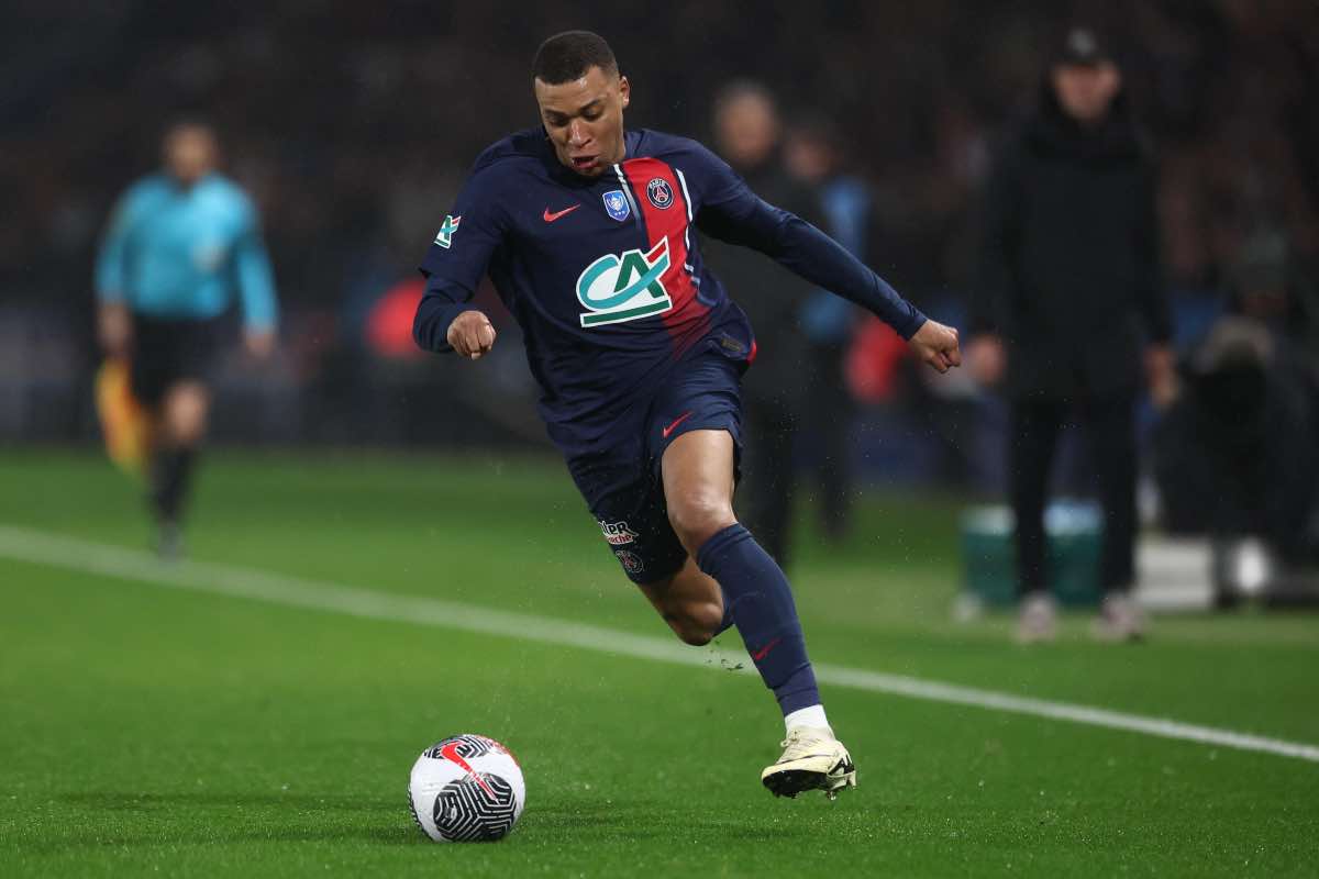 Mbappé criticato da un cantante