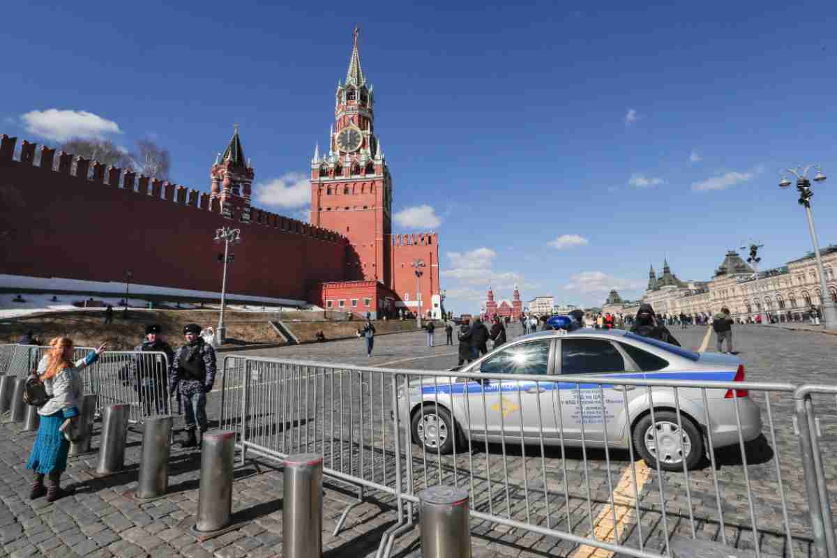 DIRETTA Mosca, 95 i dispersi: la minaccia di Putin