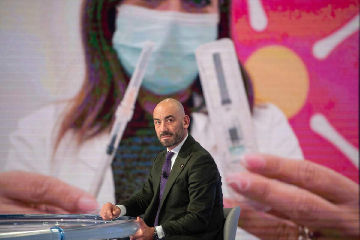 Bassetti sull'Aviaria: 'non sottovalutiamola'