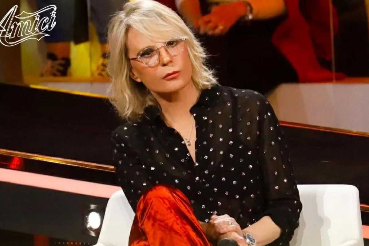 Amici, prof lascia per la Rai: l’indiscrezione che farà infuriare Maria De Filippi