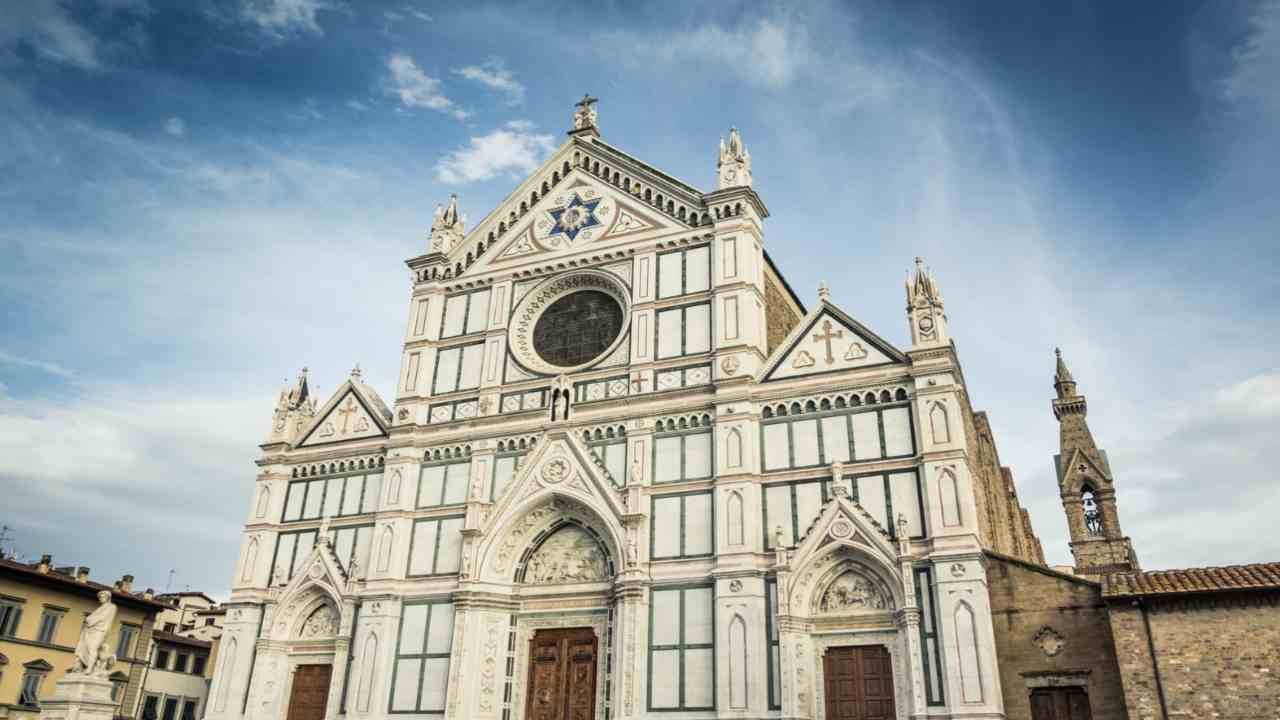 scopri Santa Croce calendario visite 