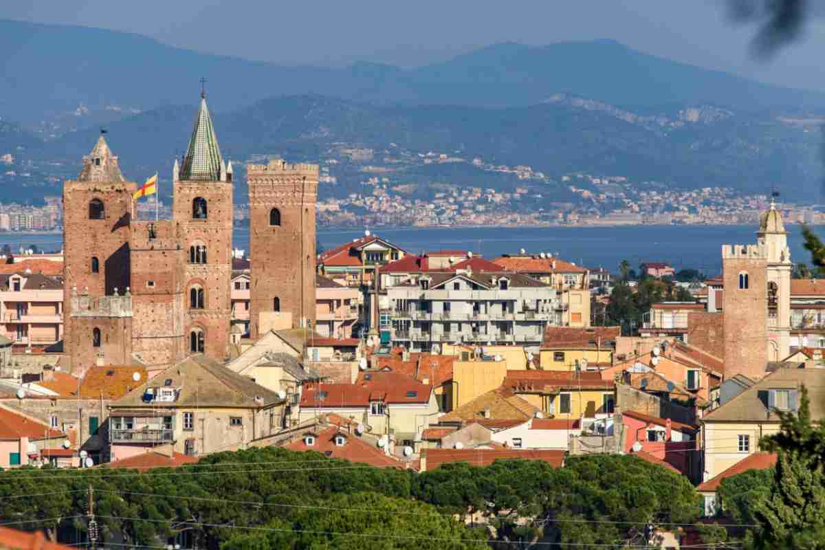 Inaugurato ad Albenga intervento di forestazione, futuro migliore per la comunità