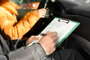 esame di guida denuncia