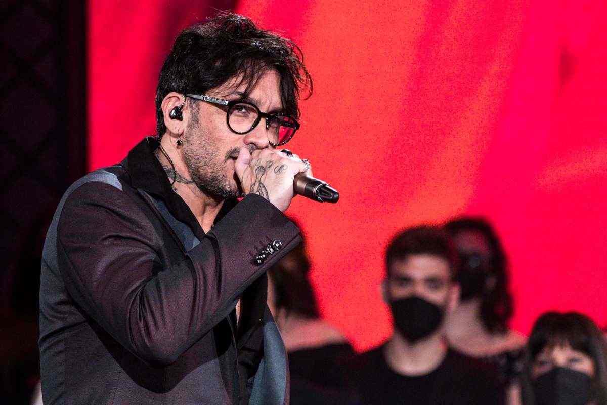 fabrizio moro su Rai Radio2