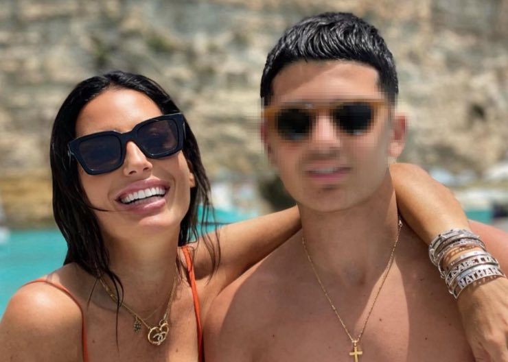 Elisabetta Gregoraci, Nathan Falco e Briatore due gocce d'acqua