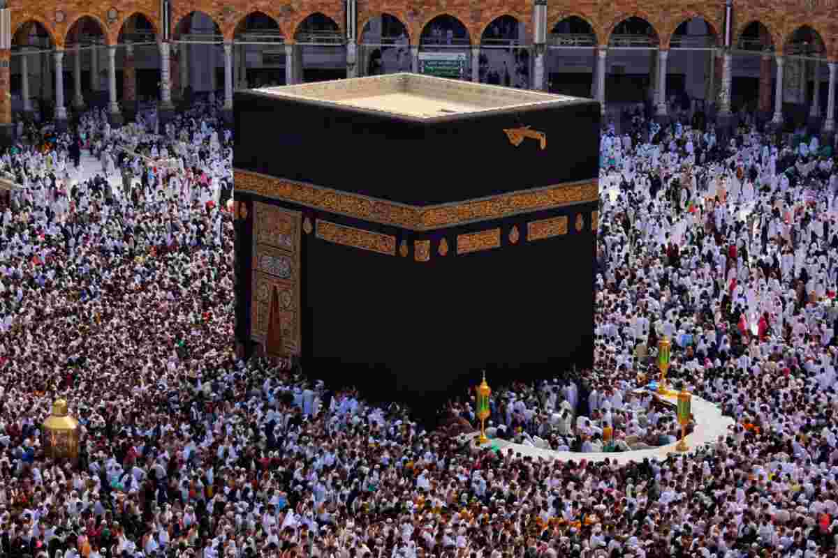 la mecca caldo morti dispersi pellegrini