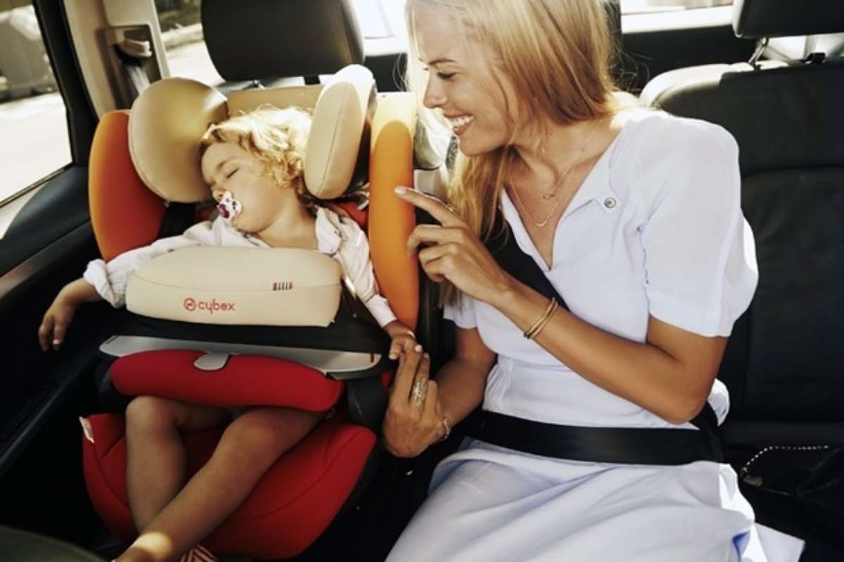 Bambini in auto