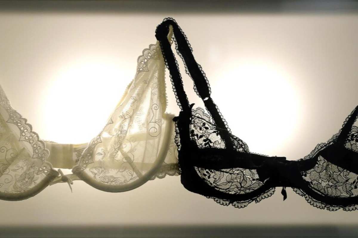 'il reggiseno non è fattore di rischio'