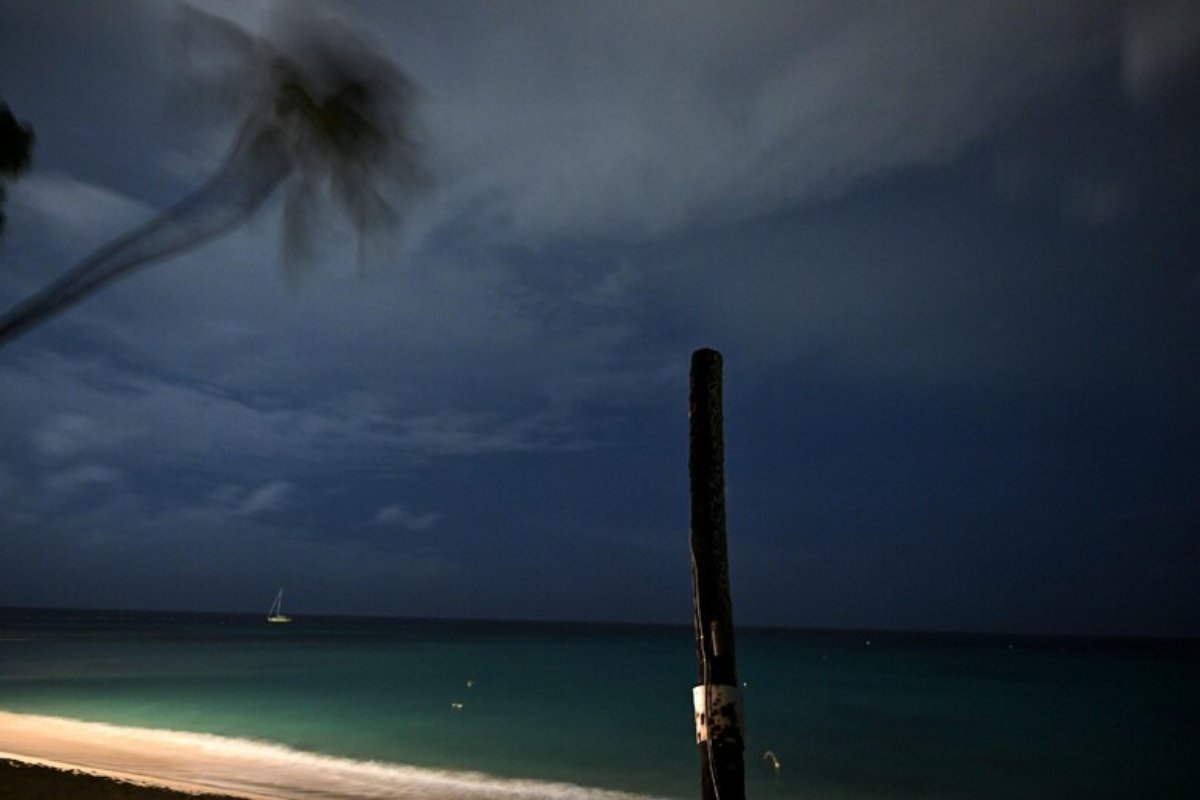 Usa: Beryl spaventa i Caraibi
