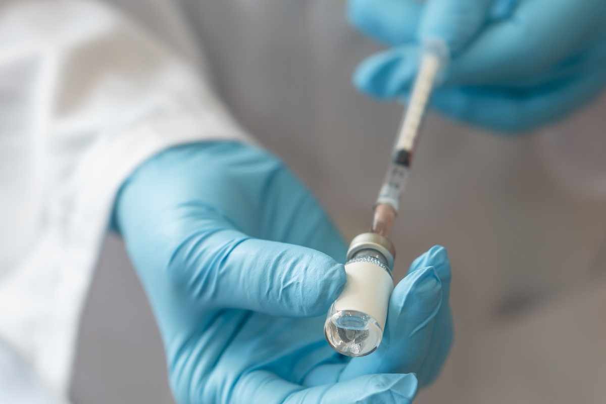 legge puglia vaccini 