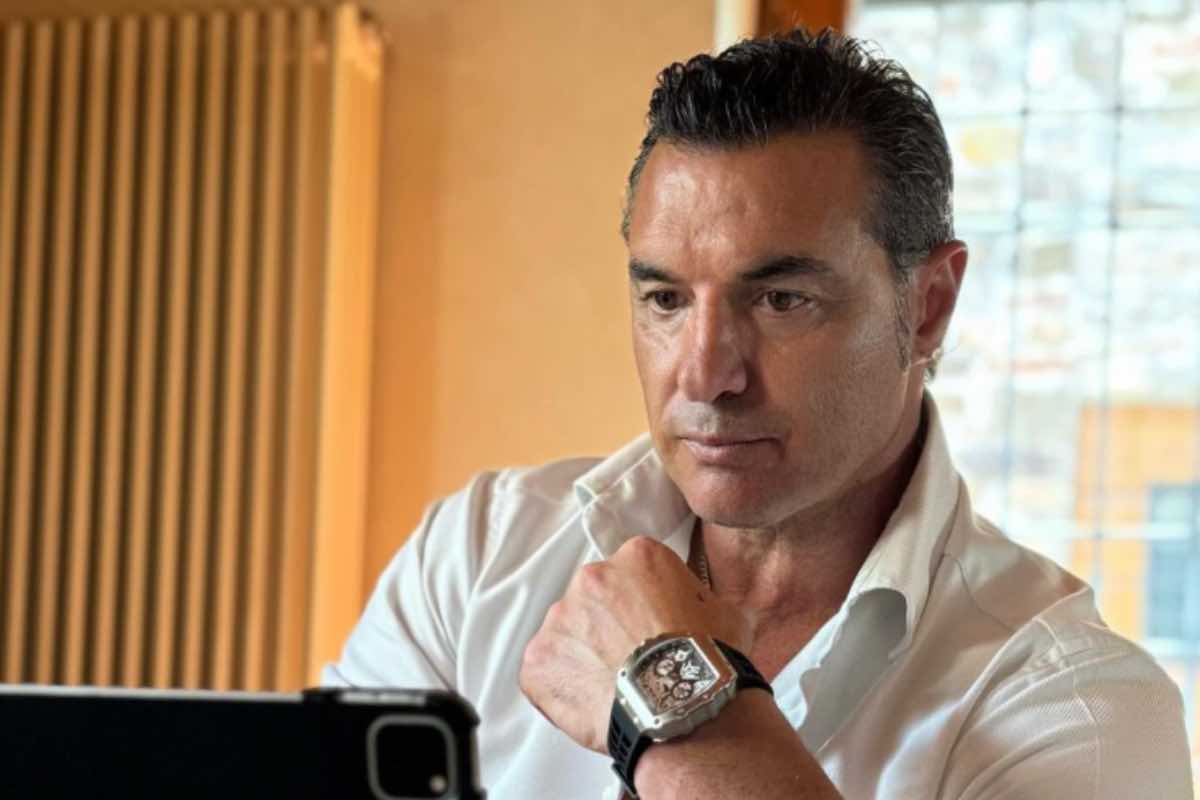 Lorenzo Amoruso irriconoscibile sui social