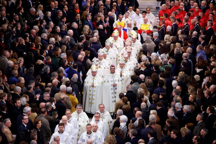 L'inaugurazione della Cattedrale di Notre Dame