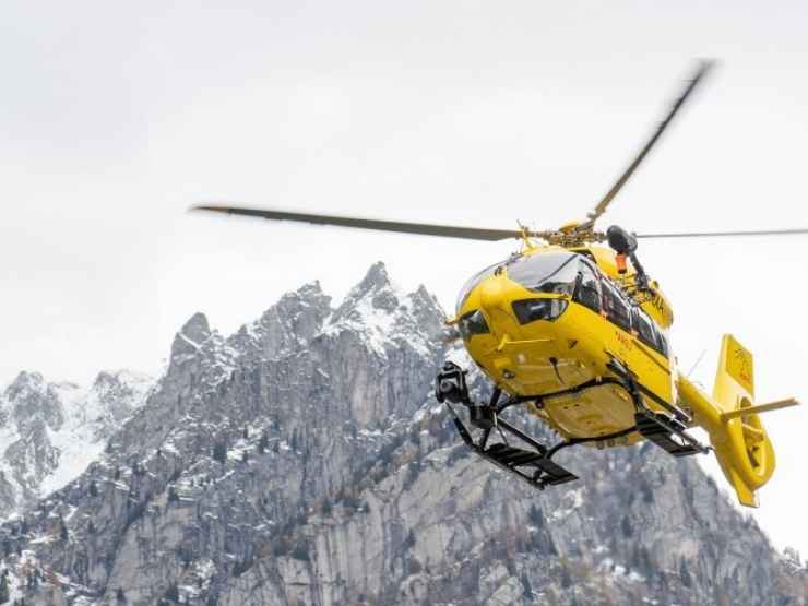 Soccorso alpino montagna elicottero