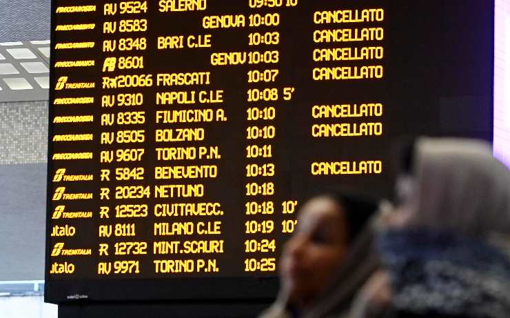tabellone stazione