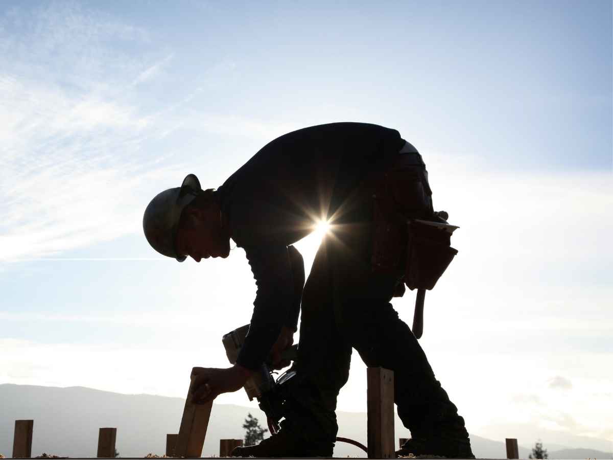Primo maggio da Notizie.com primo maggio 2025 festa dei lavoratori come saranno utilizzati gli 12 miliardi di euro per la sicurezza annunciati da giorgia meloni