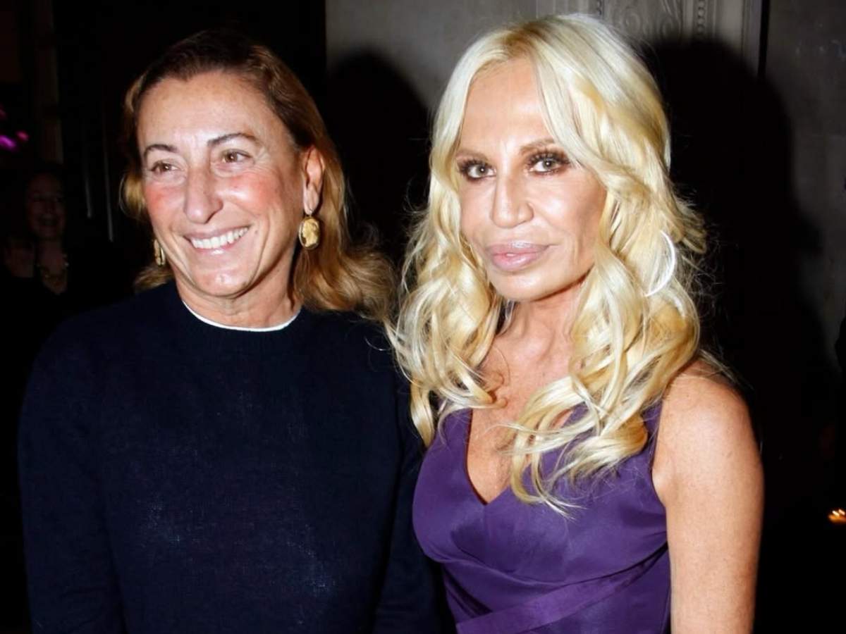 Miuccia Prada e Donatella Versace in una foto pubblicata sui social