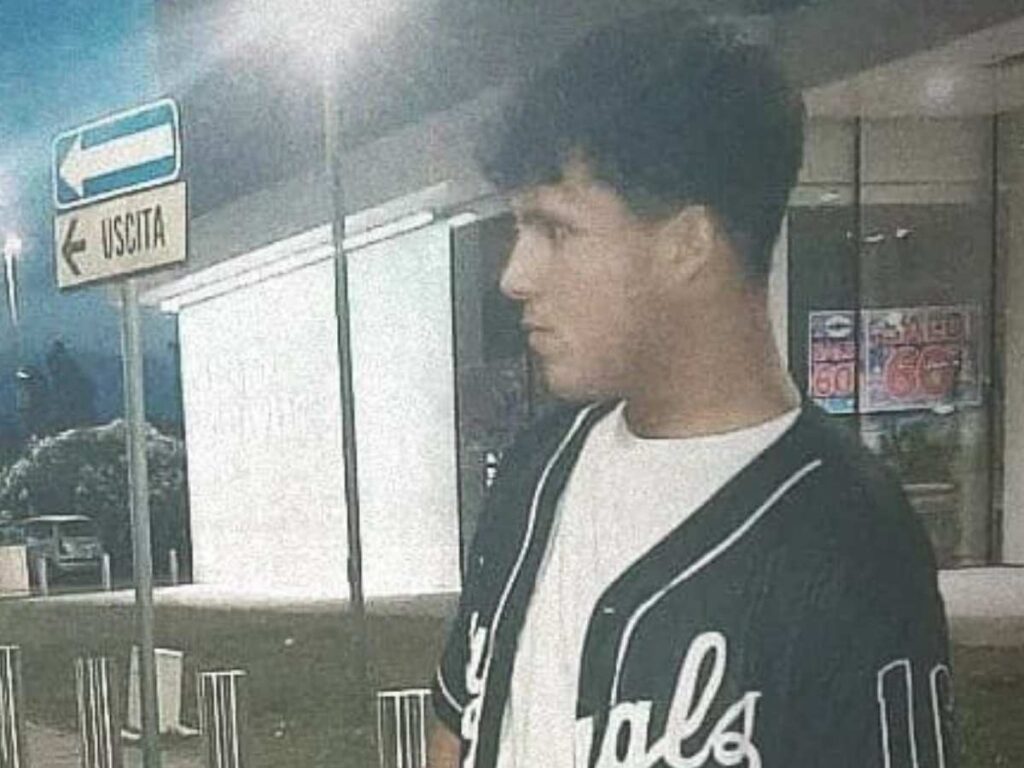 Alessio Tucci, reo confesso per il femminicidio di Martina Carbonaro, in una foto sui social