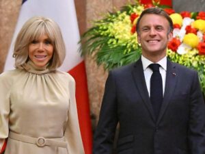 Emmanuel e Brigitte Macron in Vietnam