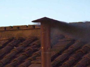 Fumata nera primo giorno conclave
