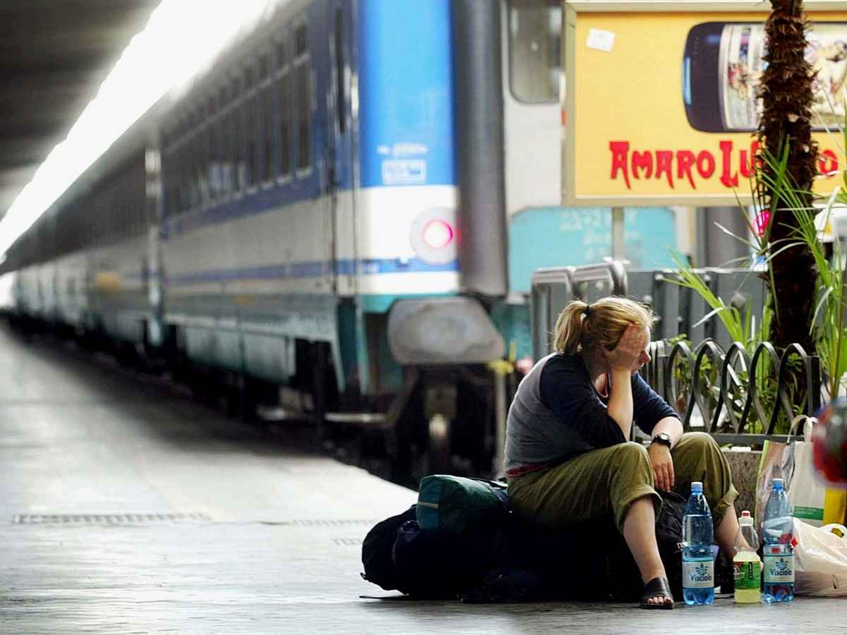 Sciopero dei treni martedì 6 maggio: i motivi, le fasce di garanzia e gli orari città per città Sciopero dei treni martedì 6 maggio: i motivi, le fasce di garanzia e gli orari città per città