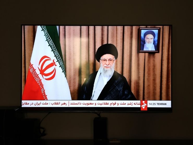 Ali Khamenei in diretta tv