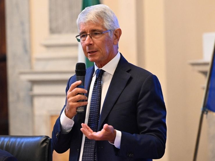 Il ministro per lo Sport e i Giovani Andrea Abodi a un evento pubblico