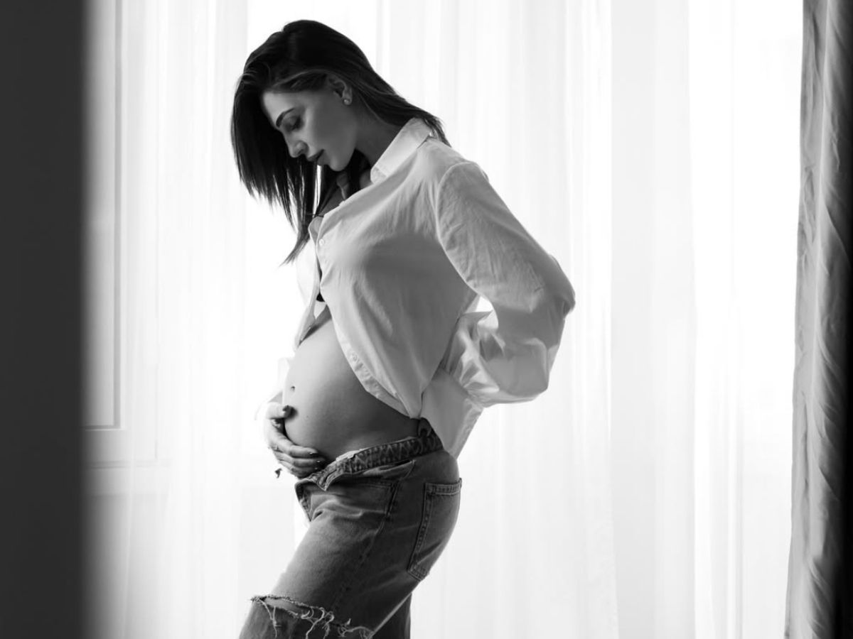 Anna Tatangelo è incinta, l’annuncio sui social e il mistero: chi è il padre? Anna Tatangelo è incinta, l’annuncio sui social e il mistero: chi è il padre?