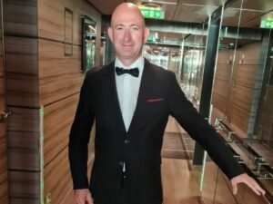 Una foto di Cadgas Halicilar, il sosia di Jeff Bezos
