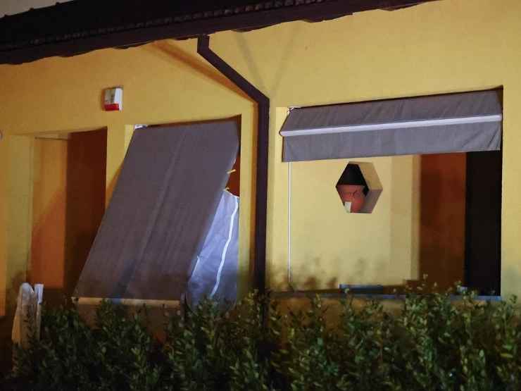 La villetta dove Chiara Petrolini, accusata di aver ucciso e seppellito i suoi due neonati, avrebbe commesso i reati