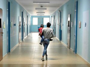 Mamme detenute, a che punto siamo in Italia tra Cassazione e Dl Sicurezza