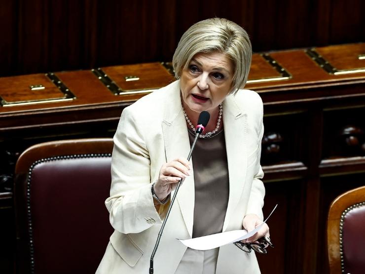 La ministra del Lavoro Marina Elvira Calderone in Parlamento