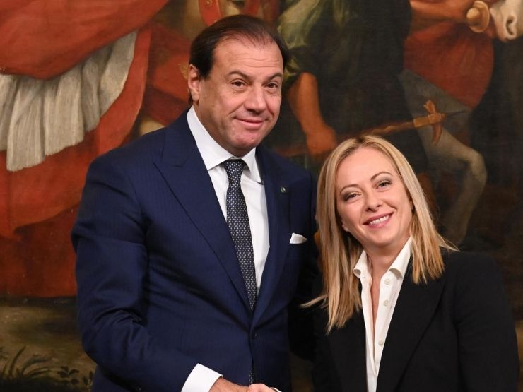 Il viceministro dell'Economia Maurizio Leo e la premier Giorgia Meloni