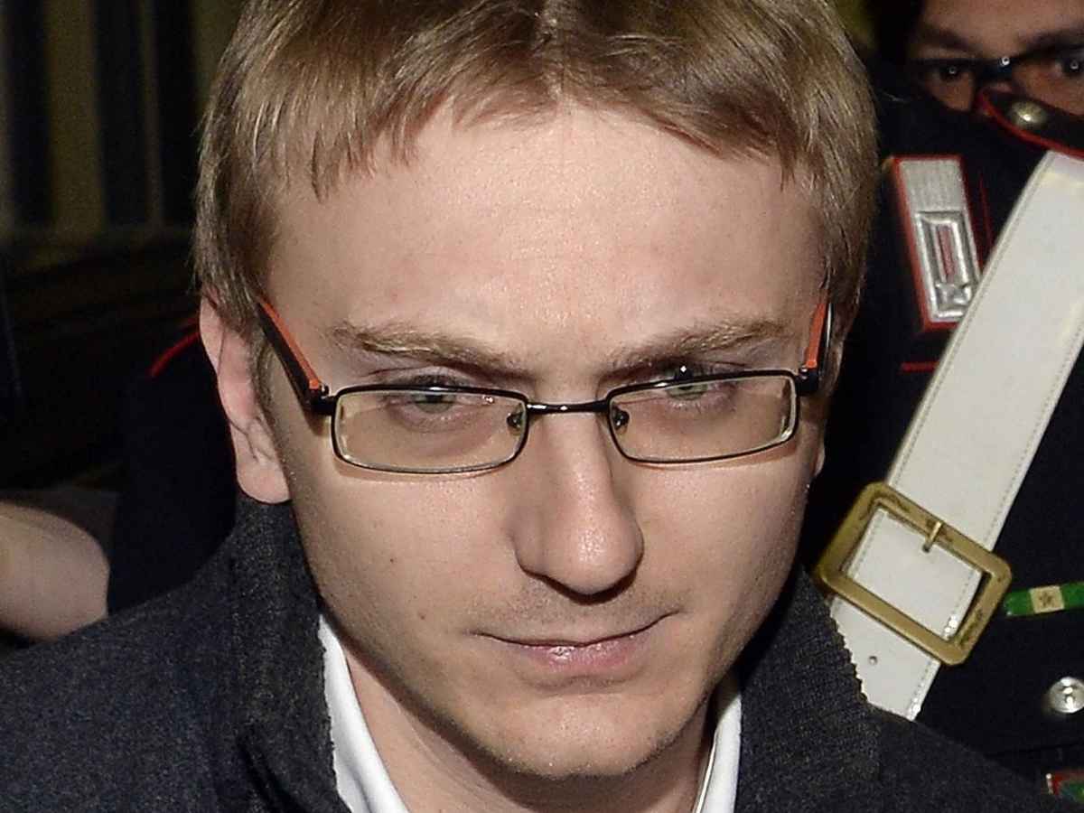 Alberto Stasi, condannato per l'omicidio di Chiara Poggi, resta in semilibertà