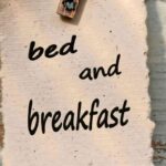 scritta bed and breakfast sulla guida per aprire il B&B in casa