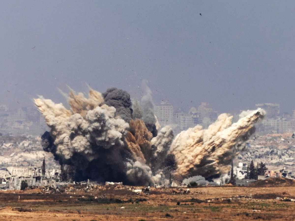 Gaza senza carburante, stop a ospedali e panifici: “Rifiuti e liquami si accumulano, rischio epidemie” Gaza senza carburante, stop a ospedali e panifici: “Rifiuti e liquami si accumulano, rischio epidemie”