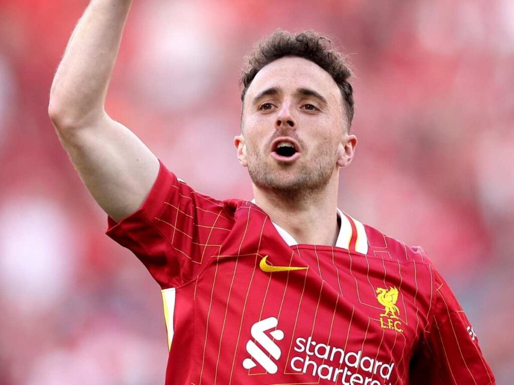 Diogo Jota festeggia la vittoria